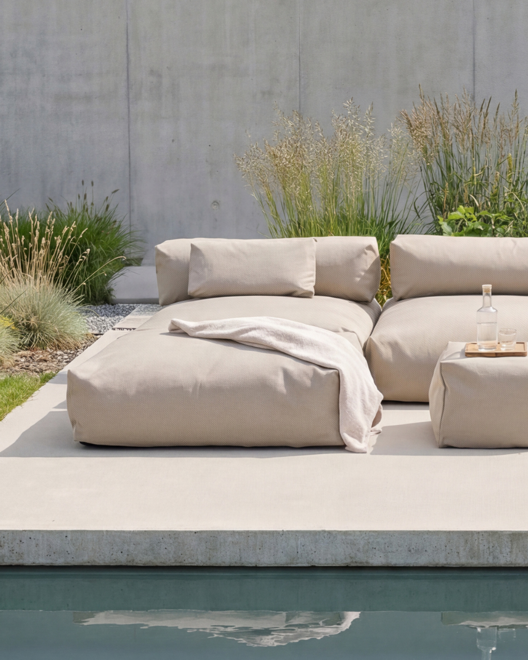 Floating Lounge Cushion