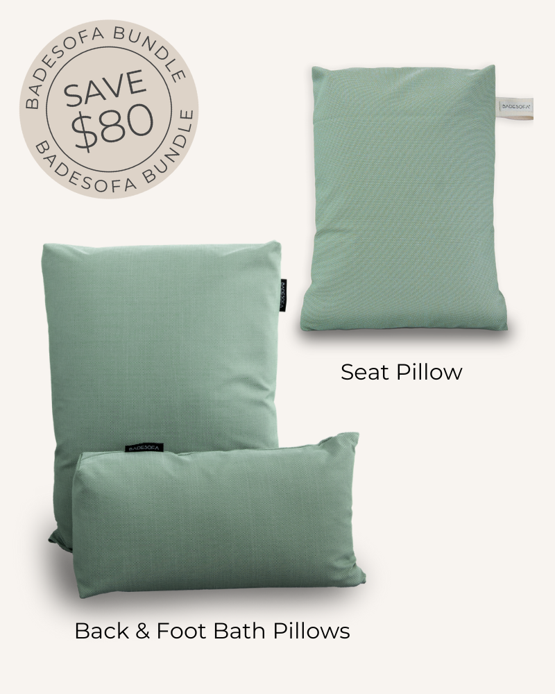 Full Bath Sofa - Complete Pillow Set